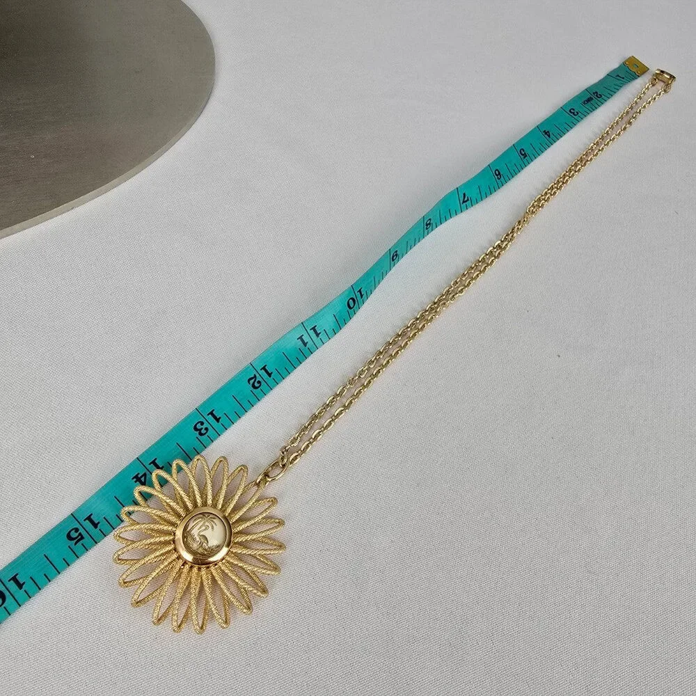 Vintage Made In West Germany Flower Pendant Chain Necklace - Picture 8 of 9